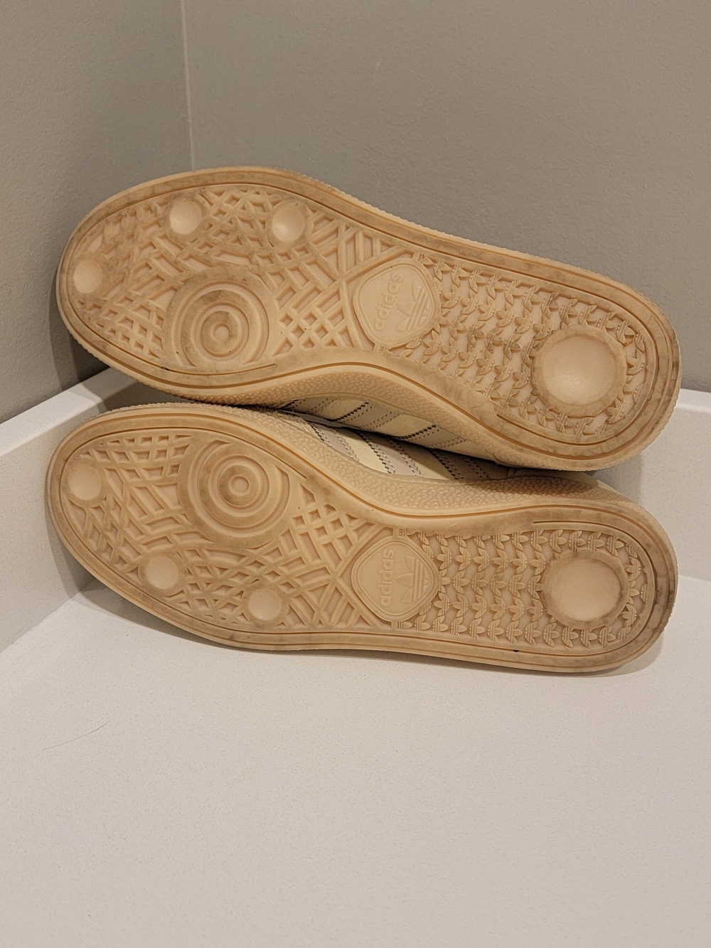 adidas Spezial Cream / Beige Men's Athletic Sneakers - Picture 4 of 9